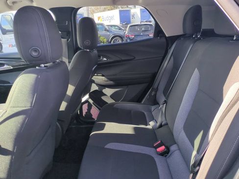 Used 2025 Chevrolet TrailBlazer LT AWD/4WD image 26