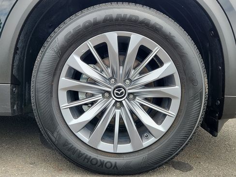 Certified 2024 MAZDA CX-90 3.3 Turbo w/ Preferred Plus AWD/4WD image 9