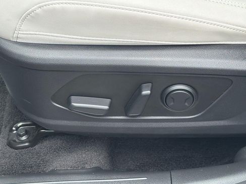 Used 2025 Hyundai Tucson SEL AWD/4WD image 22