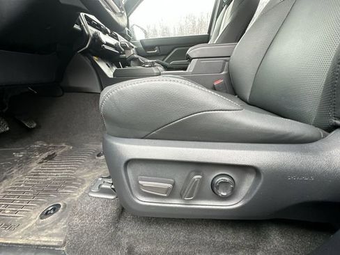 Certified 2025 Toyota 4Runner Limited image 15