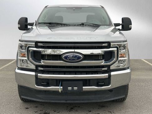 Used 2022 Ford F250 XLT image 2