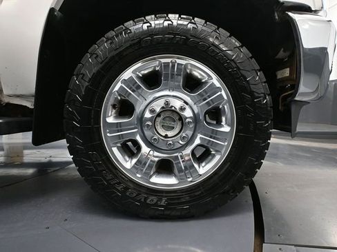 Used 2016 Ford F350 Lariat w/ Lariat Ultimate Package image 16