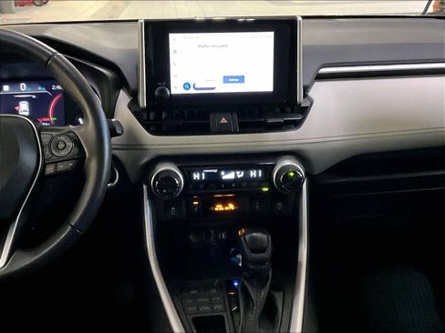 Used 2023 Toyota RAV4 XLE w/ Convenience Package image 18