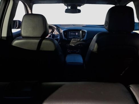 Used 2023 GMC Terrain SLT image 18