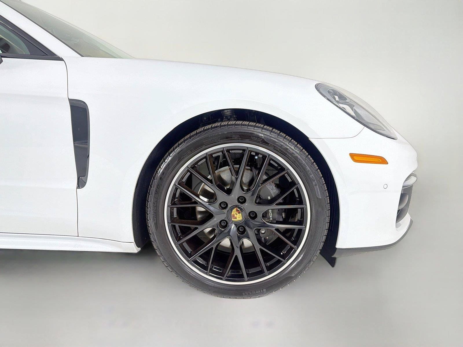 Used 2022 Porsche Panamera 4 AWD/4WD image 30
