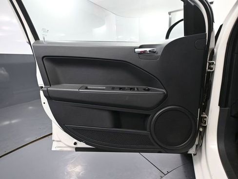 Used 2008 Dodge Caliber SE w/ SE Plus Group image 18