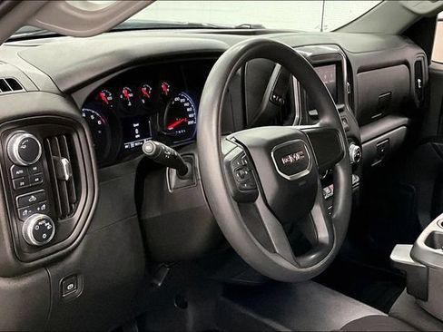 Used 2023 GMC Sierra 1500 Pro w/ Pro Value Package AWD/4WD image 16