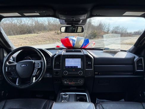 Used 2020 Ford Expedition Limited w/ Equipment Group 303A image 31