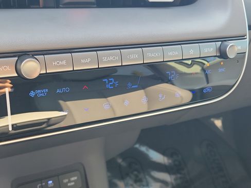 New 2026 Hyundai Ioniq 5 SEL image 29