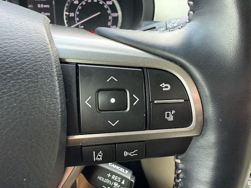 Used 2023 Lexus GX 460 Premium AWD/4WD image 35