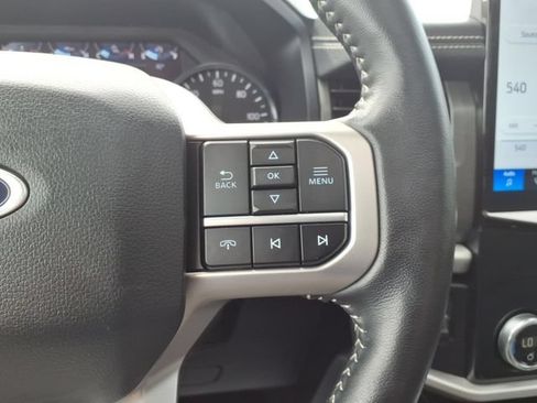 Certified 2024 Ford Expedition XLT AWD/4WD image 17