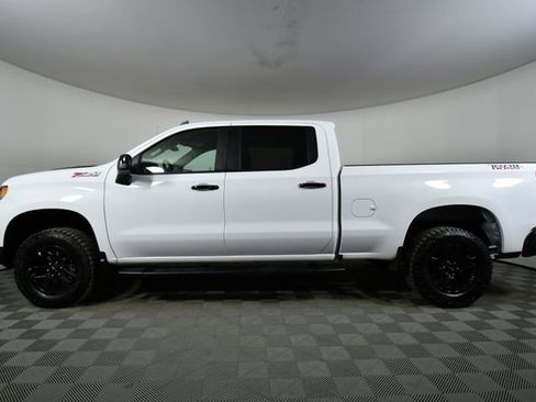 Used 2025 Chevrolet Silverado 1500 LT Trail Boss w/ Convenience Package II image 16