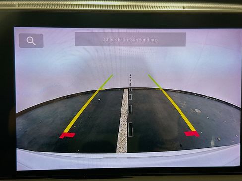 Used 2025 Jeep Compass Limited image 22