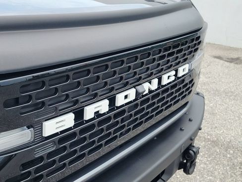 Certified 2023 Ford Bronco Wildtrak AWD/4WD image 8