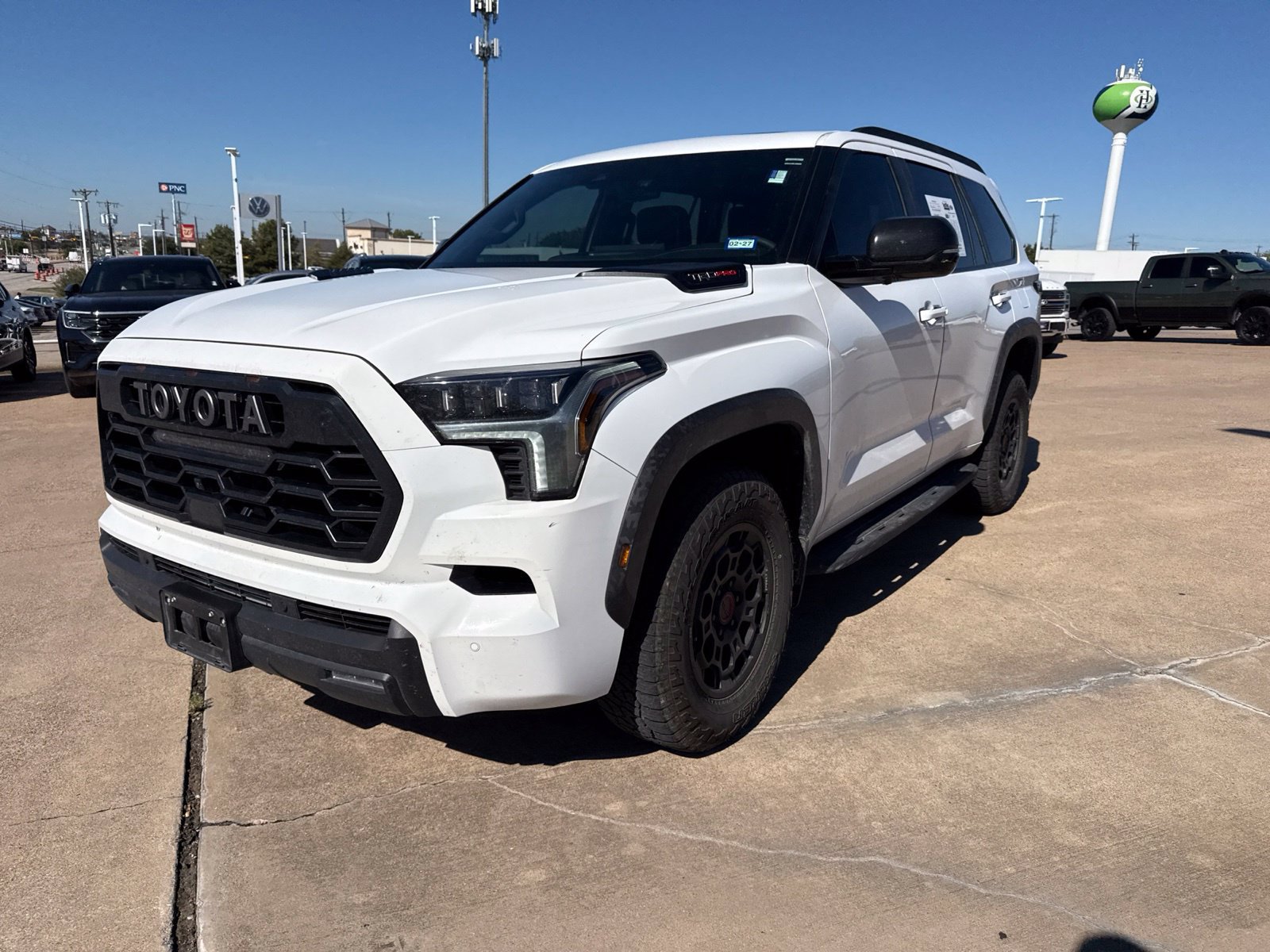 Used 2025 Toyota Sequoia TRD Pro AWD/4WD image 3