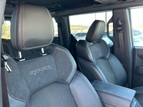 Used 2024 Ford Bronco Raptor w/ Interior Carbon Fiber Pack 6 image 20