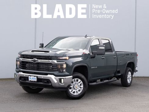 New 2026 Chevrolet Silverado 3500 LT w/ All Star Edition image 1