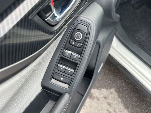 Used 2018 Subaru Crosstrek 2.0i Limited image 10