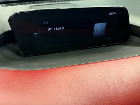 Used 2019 MAZDA MAZDA3 AWD Hatchback w/ Premium Pkg image 11