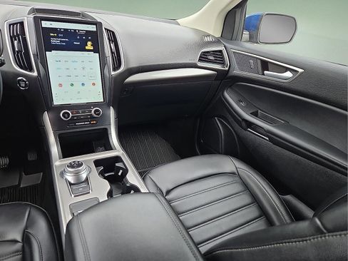 Certified 2023 Ford Edge SEL w/ Convenience Package AWD/4WD image 12
