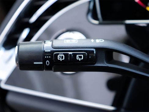 New 2025 Mercedes-Benz E 450 4MATIC All-Terrain Wagon image 36