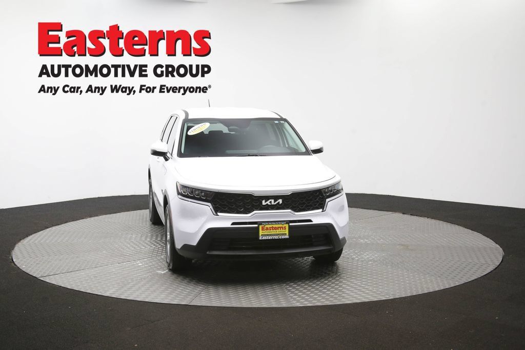 Used 2023 Kia Sorento LX FWD image 49