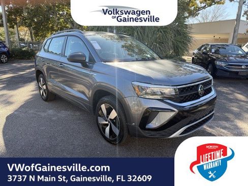 Certified 2024 Volkswagen Taos S image 1