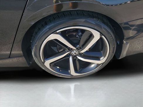 Used 2021 Honda Accord Sport image 19