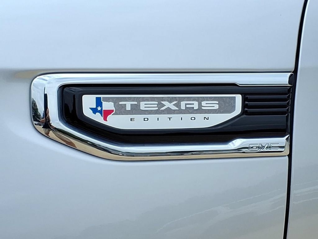 Used 2021 GMC Sierra 1500 SLT RWD image 10