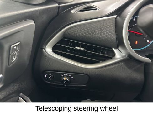 Used 2022 Chevrolet Malibu RS image 43