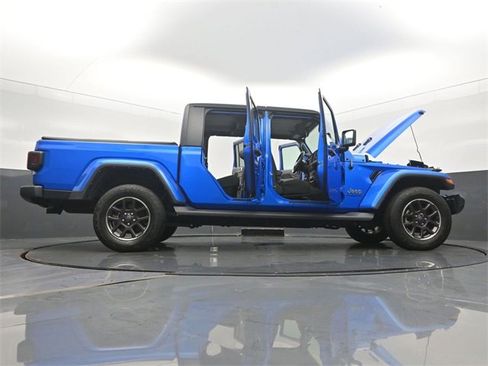 Used 2021 Jeep Gladiator Overland image 61