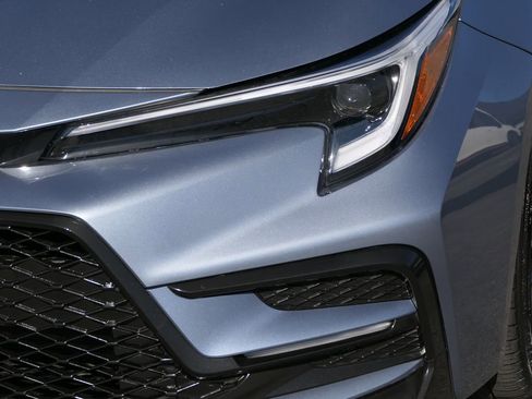 Used 2024 Toyota Corolla SE image 8