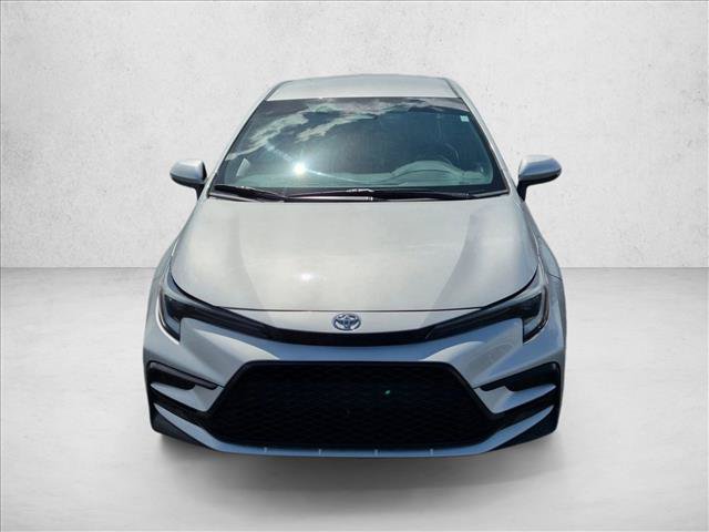 Used 2024 Toyota Corolla SE FWD image 2