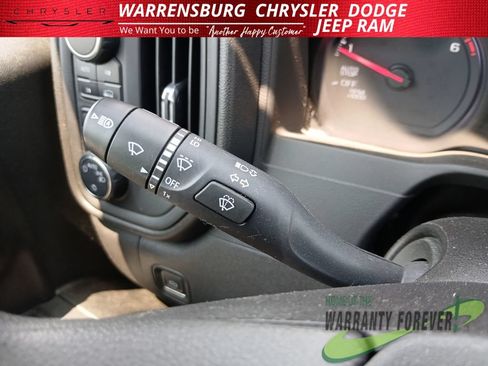 Used 2023 Chevrolet Silverado 1500 Custom w/ LPO, Dark Essentials Package AWD/4WD image 17