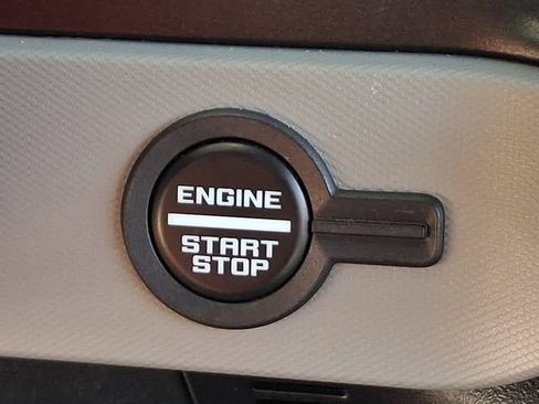 Used 2022 Ford Bronco Badlands w/ Sasquatch Package AWD/4WD image 18