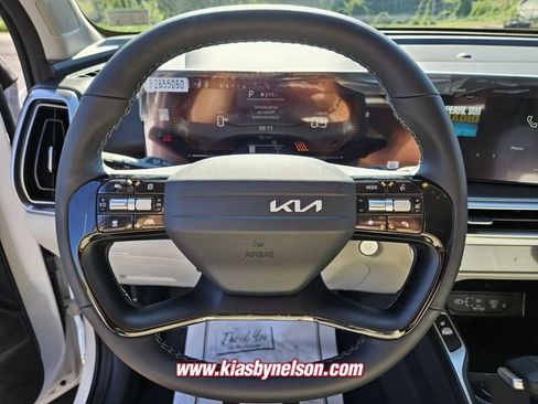 New 2026 Kia Sorento S image 13