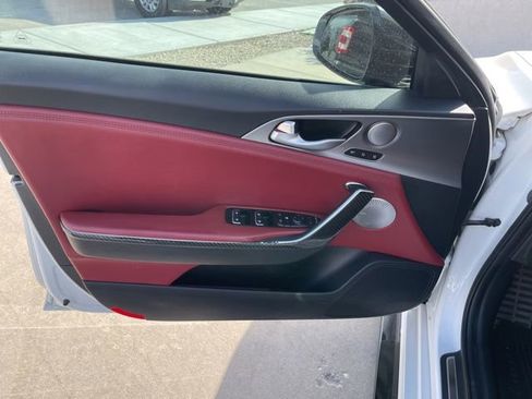 Used 2021 Kia Stinger GT2 AWD/4WD image 14