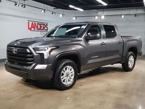Certified 2025 Toyota Tundra SR5 image 3