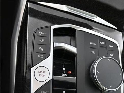 Used 2024 BMW 330e w/ Premium Package image 11