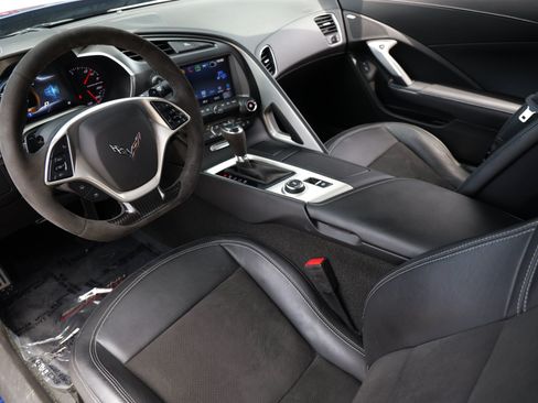 Used 2018 Chevrolet Corvette Grand Sport RWD image 5