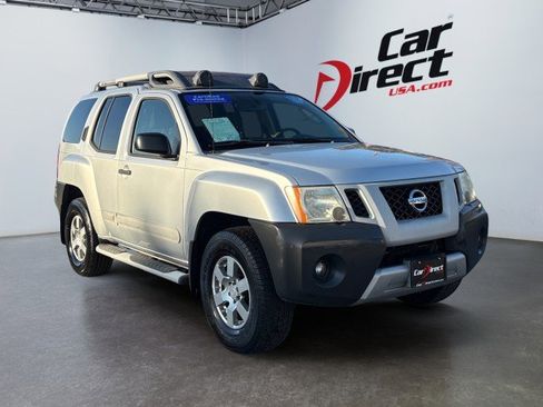 Used 2011 Nissan Xterra PRO-4X image 1