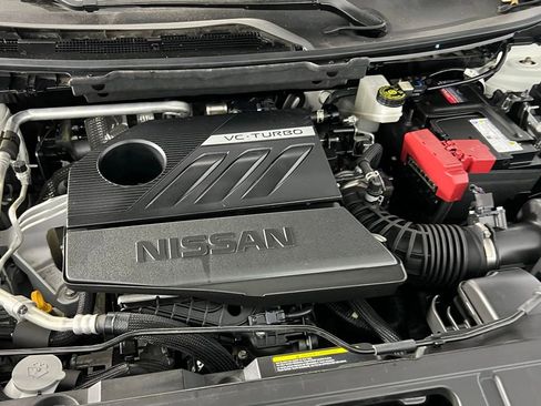 Used 2023 Nissan Rogue Platinum image 37