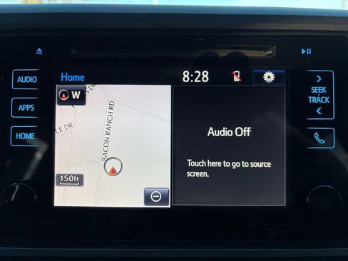 Used 2016 Toyota Tacoma TRD Sport image 8