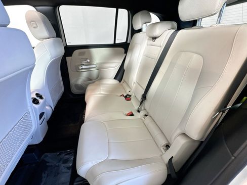 Certified 2026 Mercedes-Benz GLB 250 4MATIC image 23