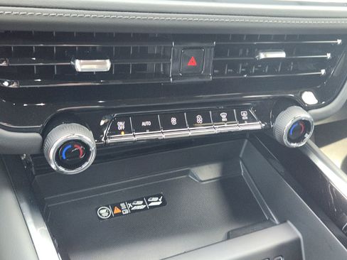 New 2026 Chevrolet Tahoe LT w/ Comfort Package RWD image 18