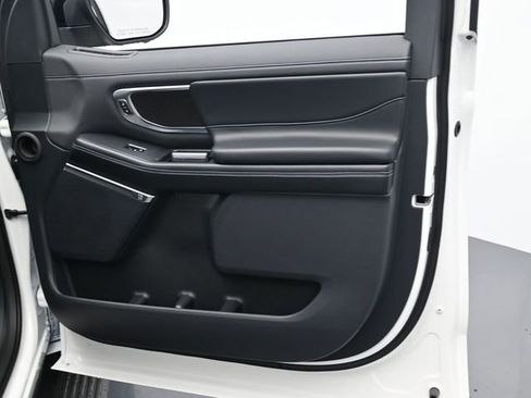 New 2025 Ford Expedition Platinum w/ Stealth Performance Package image 20