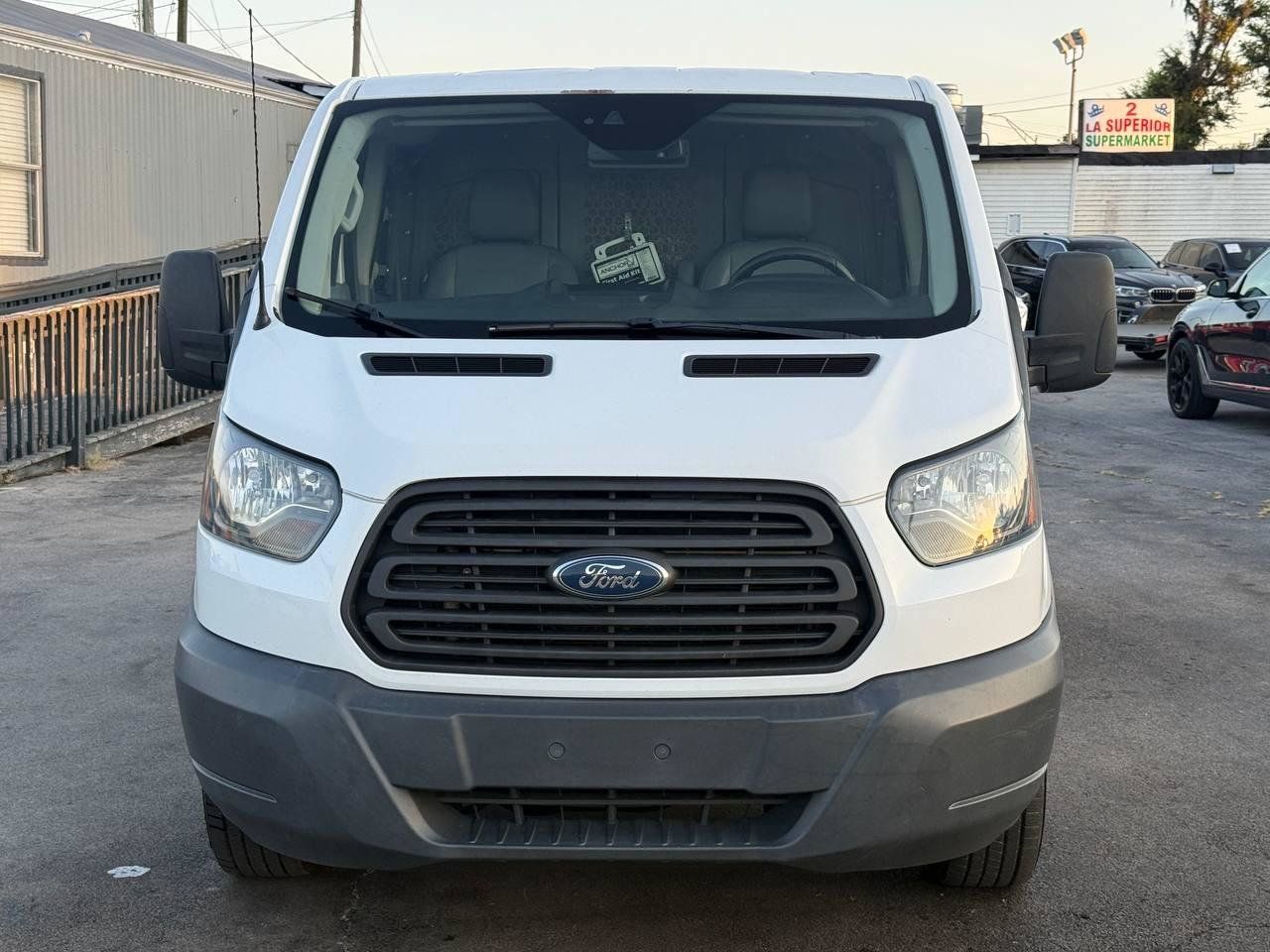 Used 2016 Ford Transit 150 130 Low Roof RWD image 5
