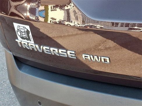 Certified 2023 Chevrolet Traverse LT w/ LPO, Floor Liner Package image 29