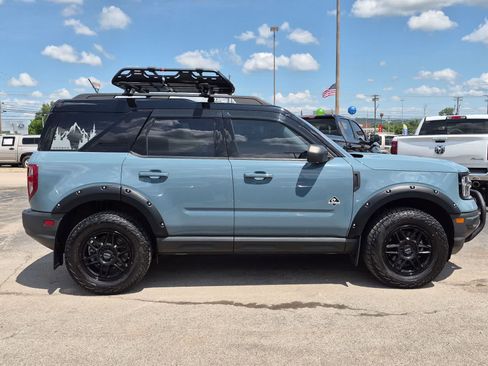Used 2021 Ford Bronco Sport Outer Banks w/ Outer Banks Package (96D) AWD/4WD image 9