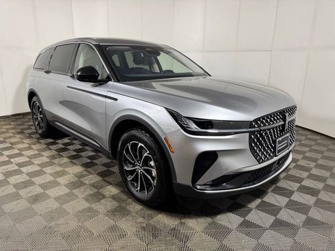 New 2026 Lincoln Nautilus Premier w/ Equipment Group 102A image 5